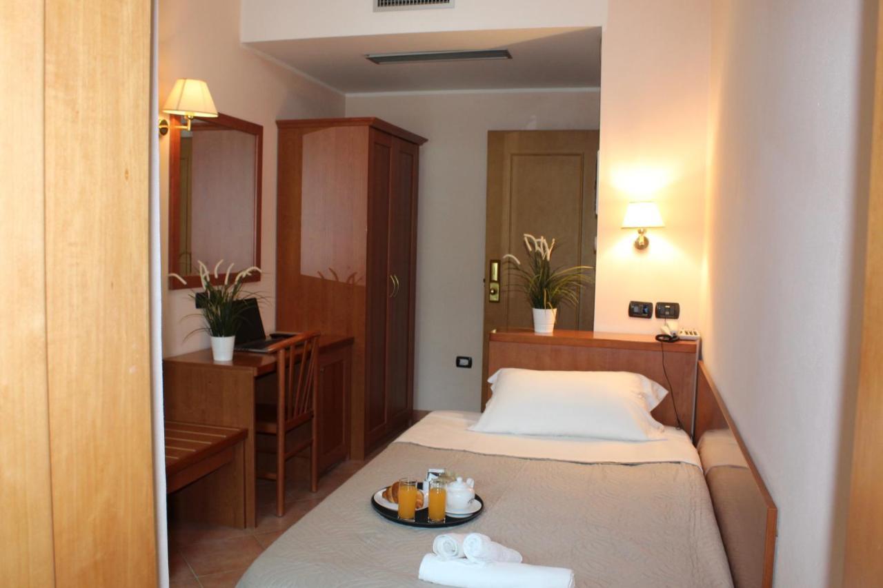 Depandance Hotel Jole Cesenatico Exterior foto